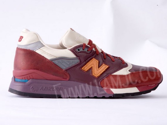 New Balance Super Team 33 - Luggage Series