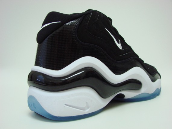 Nike Zoom Flight 96 - Black-White-Royal