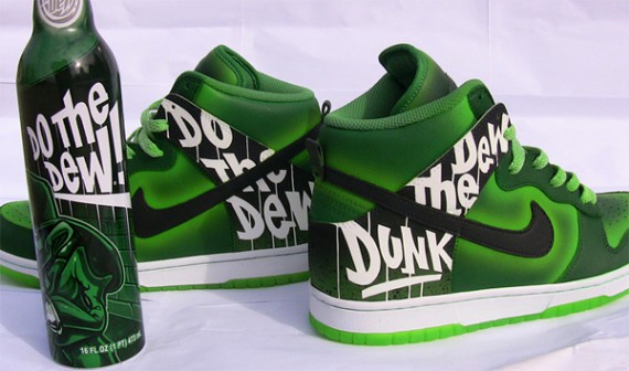 Dez “Do The Dew” Dunk High & Green Label Art Event