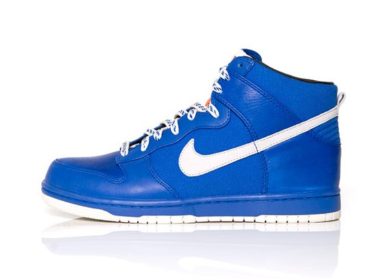 Nike Dunk High - Be True - Solid Colors