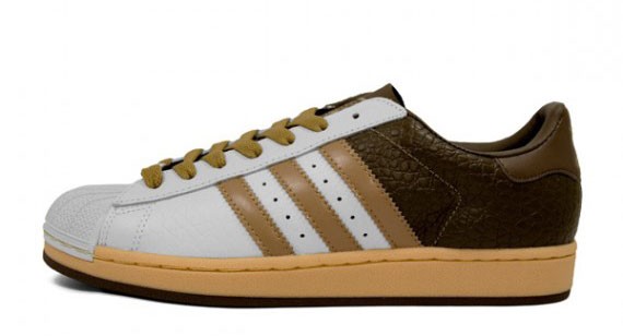 Adidas Superstar x Alligator Records