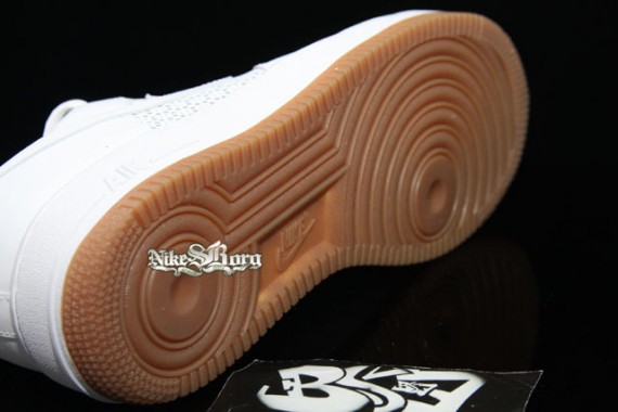 Nike Air Force 1 - White - Gum