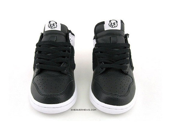 dunk-low-gs-panda-021.jpg