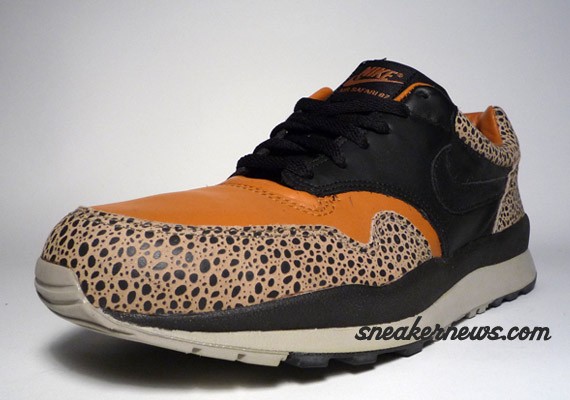 Nike Air Safari Pattern Collection