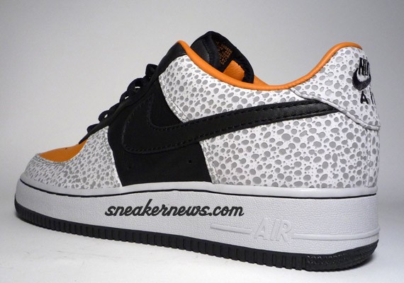 Nike Air Safari Pattern Collection