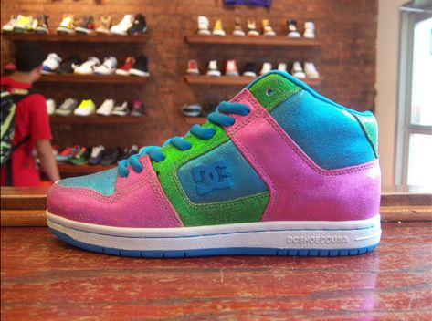 DC Shoes Womens Manteca 2 Mid 80s Pack