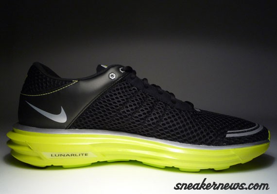 Nike Lunar Trainer+ Men’s Running Sneaker