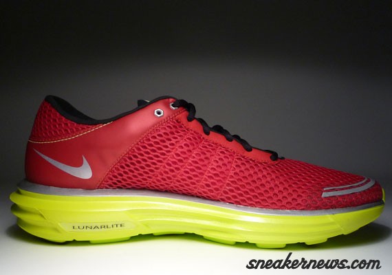 Nike Lunar Trainer+ Men’s Running Sneaker