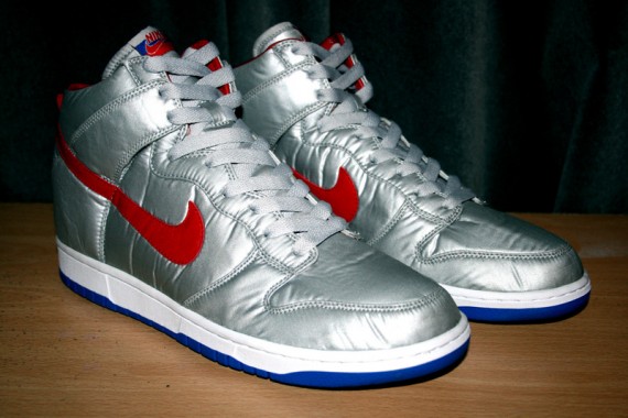 Nike Dunk High Be True - Nylon - Silver - Red