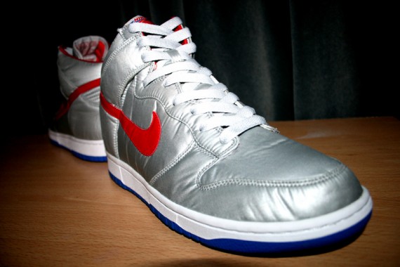 Nike Dunk High Be True - Nylon - Silver - Red