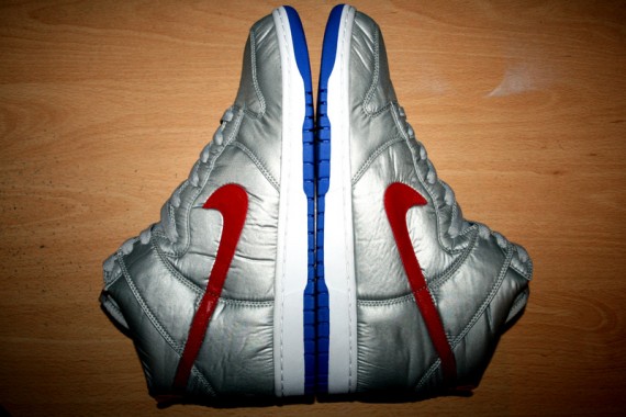 Nike Dunk High Be True - Nylon - Silver - Red