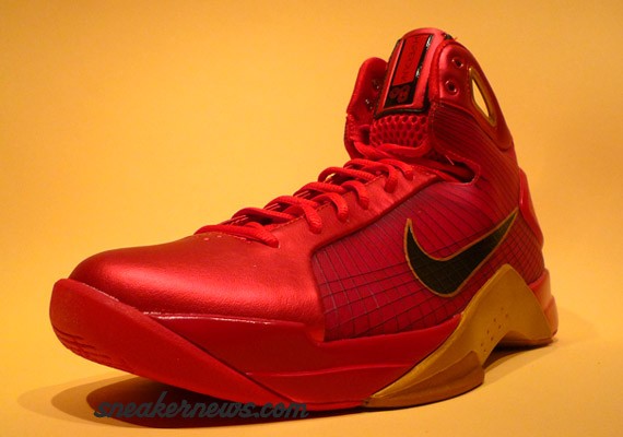 Nike Hyperdunk Sport Red - Metallic Gold - China