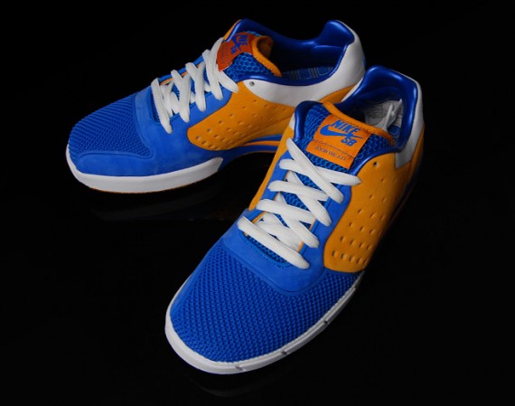 Nike SB Zoom TRE A.D. - NY Knicks - Shock Orange - New Blue