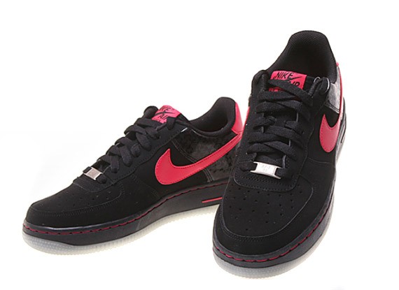 Nike Air Force 1 GS - Black - Berry - Glow in the Dark