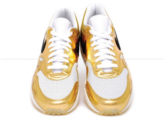 Nike Air Max 1 Supreme - Mid-Autumn Festival Gold