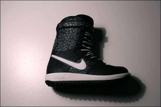 Nike Snowboarding Zoom [Air] Force 1 Boots