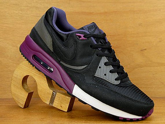 Nike Air Max Light – Black – Mulberry – Abyss