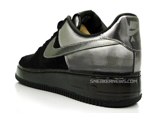 Nike Air Force 1 Supreme - Black Friday by DJ Clark Kent
