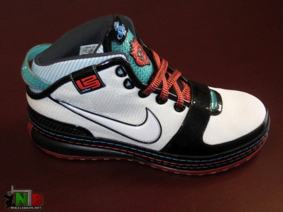 Nike Zoom LeBron VI - Miami