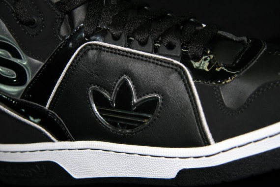 Adidas Ecstasy Mid - Black