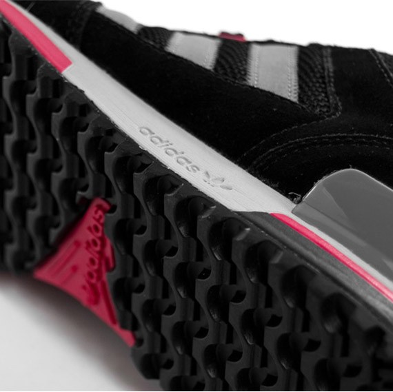 zx-700-black-grey-pink-2.jpeg