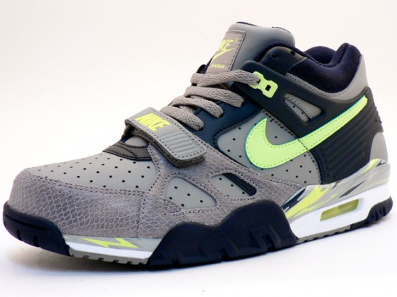 Nike Air Trainer III LE - Grey - Volt - Snakeskin