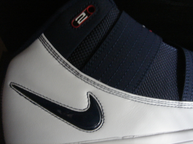 Nike Zoom Lebron Soldier Iii White Navy Blue 3