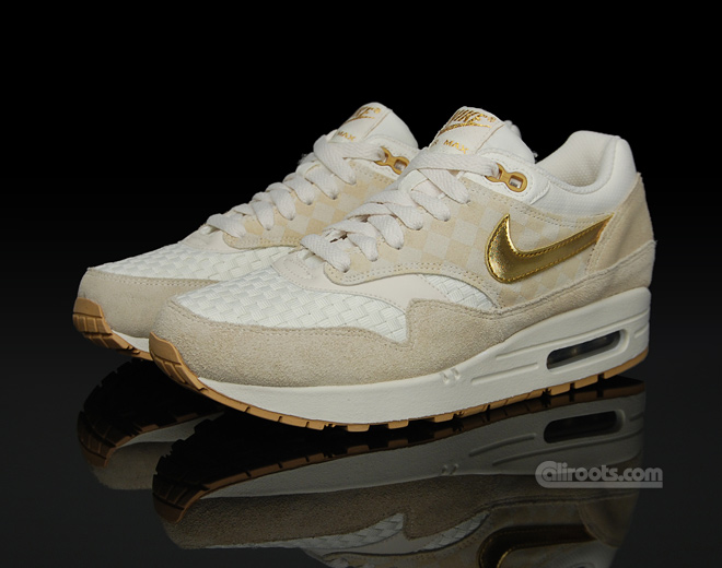 Nike Womens Air Max 1 – Soft Pearl – Woven