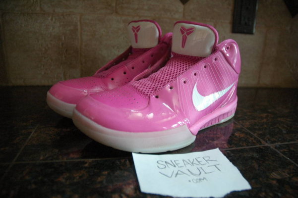 Nike Zoom Kobe 4 Think Pink 01