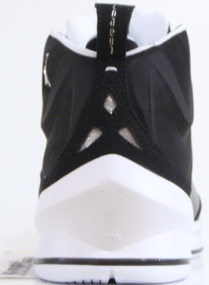 air-jordan-jumpman-elite-black-white-2 air-jordan-jumpman-elite-black-white-2