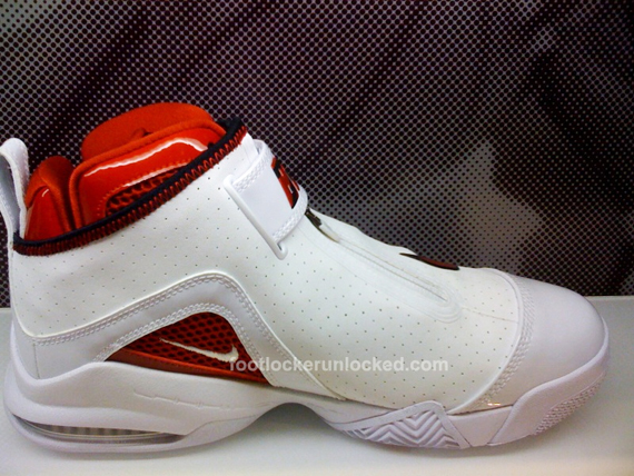 nike-zoom-flight-club-supreme-ben-gordon-2