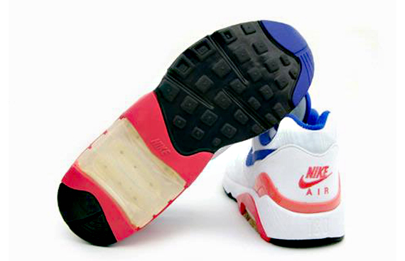 nike-air-180-white-ultramarine-1