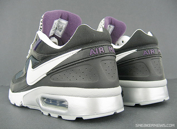 nike-classic-bw-black-silver-purple-safari-3