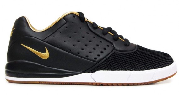 Nike SB Zoom Tre A.D. – Black – Gold – Gum