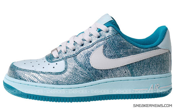 Nike WMNS Air Force 1 Low - Radiant Emerald - Swan - Vaporize