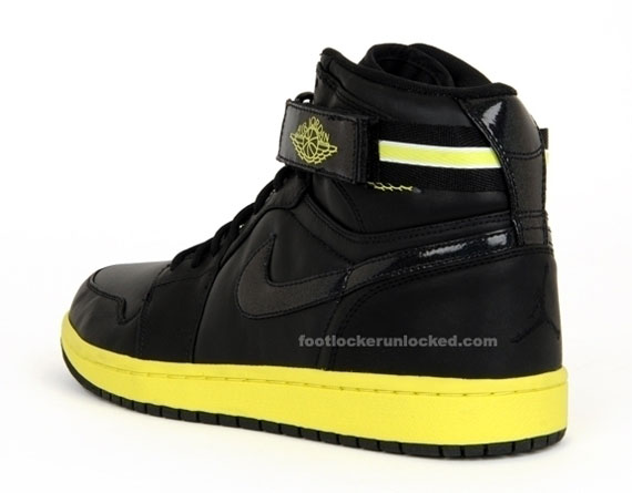 aj1_hi_strap_blk-volt-ylw-5