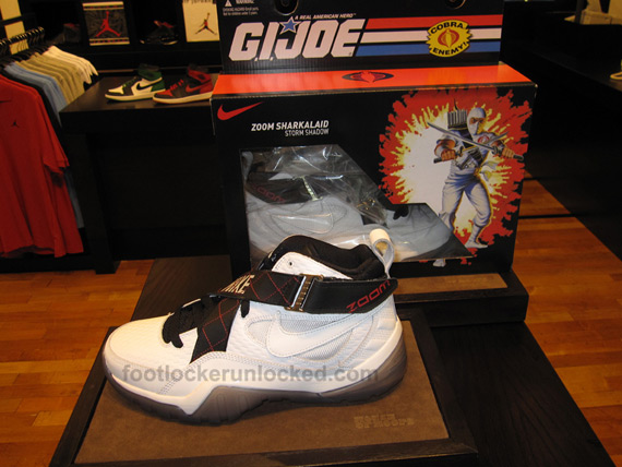 Nike Zoom Sharkalaid – Storm Shadow – G.I. Joe Pack