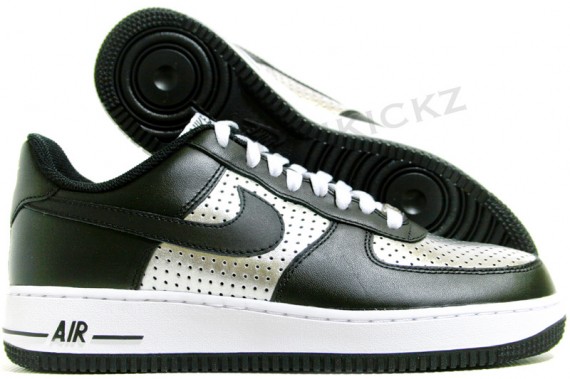 Nike Air Force 1 Low - Black - Metallic Silver - White