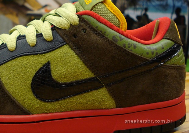 nike-dunk-sb-low-fall09-green-red-2