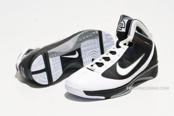 nike-hyperize-11-570x382