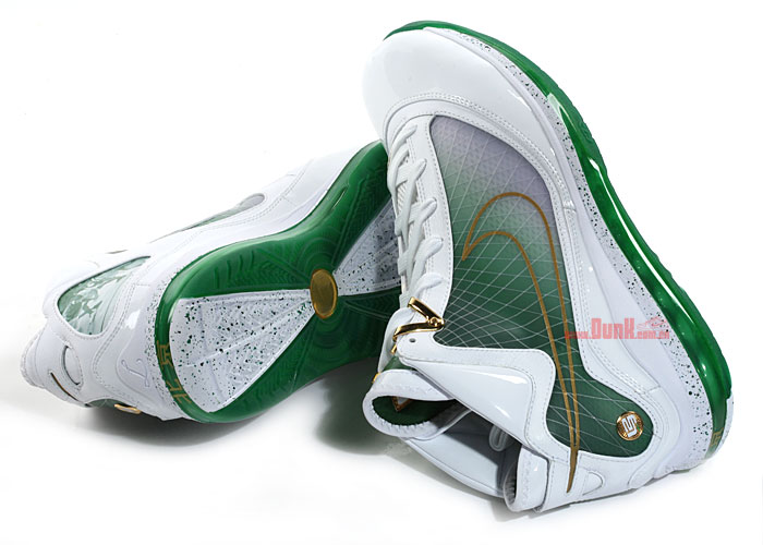 nike-air-max-lebron-vii-beijing-3