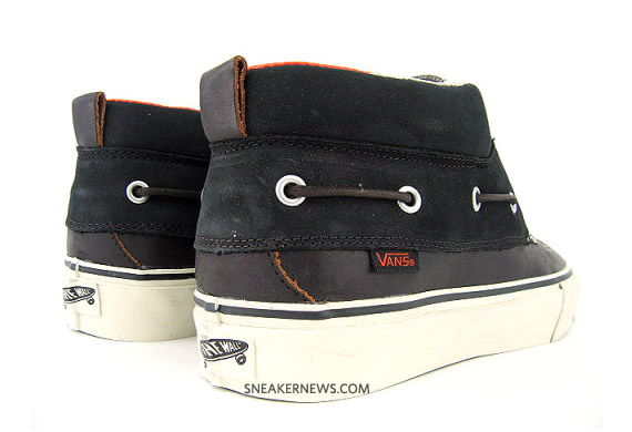 vans-chukka-del-barco-lx-black-turtledove-02