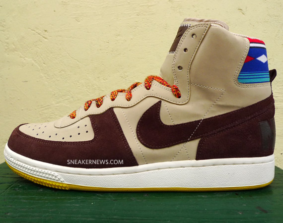 nike-terminator-hi-winter-journey-brown-01