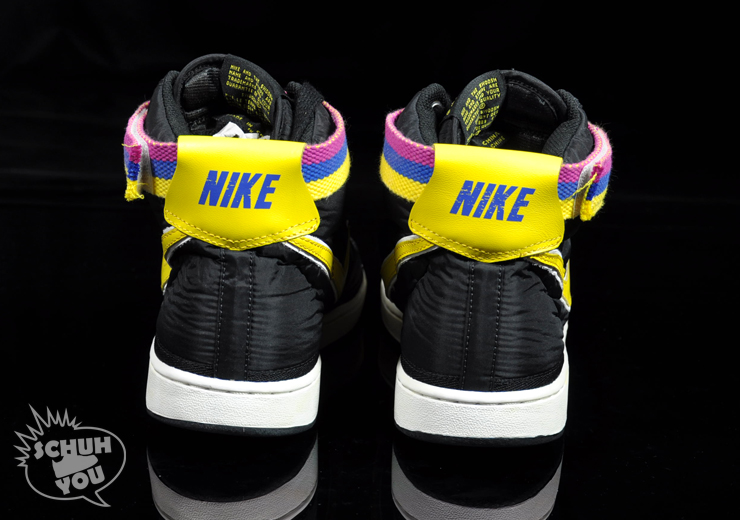 Nike-Vandal-Supreme-Hi-Black-Yellow-04