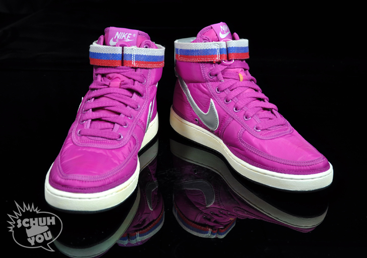 Nike-Vandal-Supreme-Hi-Pink-02