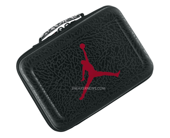 air-jordan-j-man-black-3