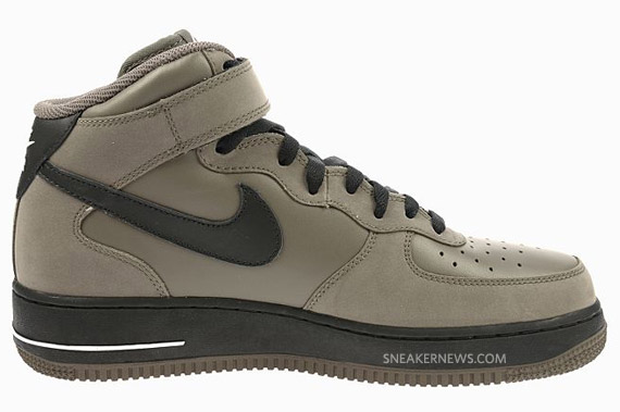 nike-air-force-1-mid-olive-khaki-02