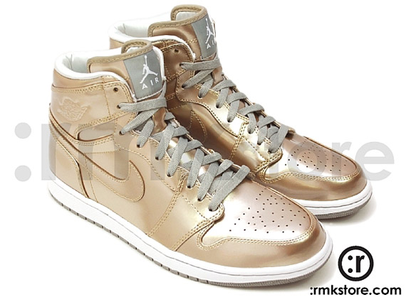 air-jordan-1-high-zinc-7