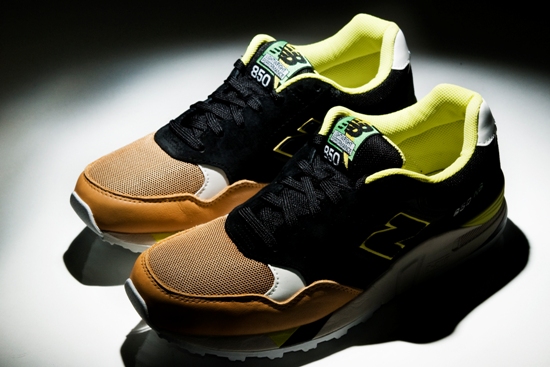 Sneaker Freaker x New Balance 850 “Skippy”