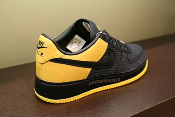 undefeated-livestrong-af1-6